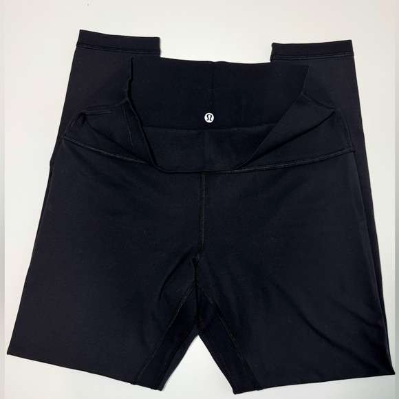 Lululemon Align high rise black leggings size 10
NO PILLING
NO FADING
LIKE NEW - Picture 1 of 5